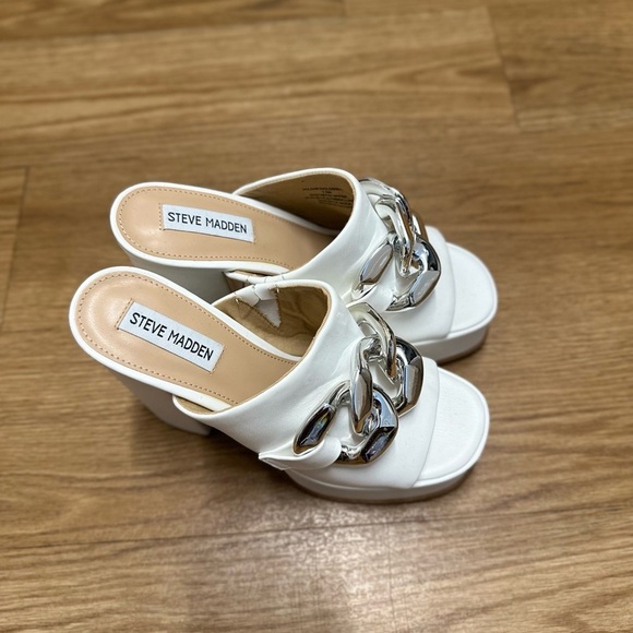 Steve Madden Platform Sandals - Picture 11 of 12